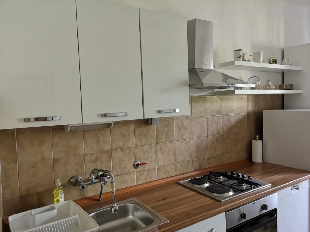 Apartment Kalavojna Rakalj Buitenkant foto