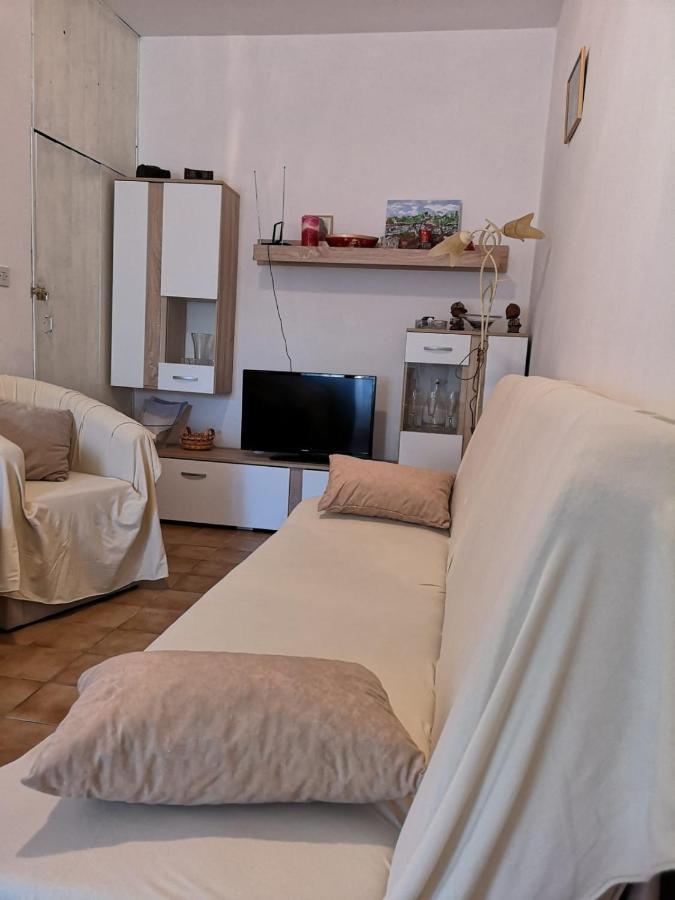 Apartment Kalavojna Rakalj Buitenkant foto